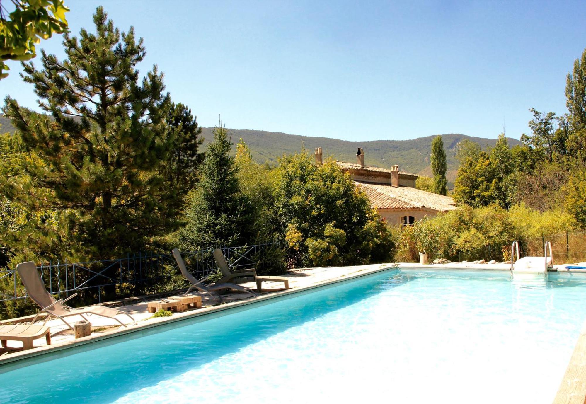 Le Moulin De La Viorne, Gite Avec Piscine Au Coeur De La Nature En Haute-Provence Les Omergues Exteriér fotografie